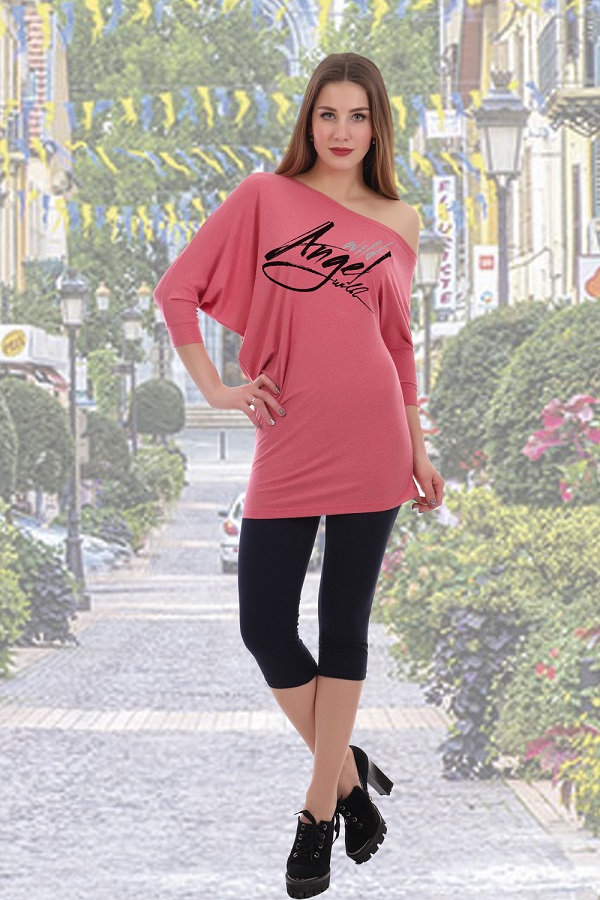 

Футболка женская "Дикий ангел" рукавом 3/4